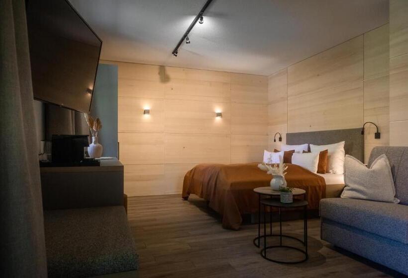 Номер Deluxe с Балконом, Boutique Hotel Mandarfnerhof