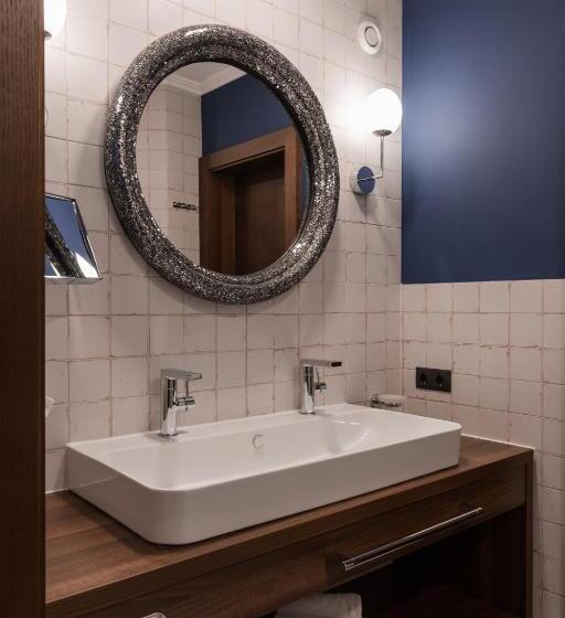 Номер Superior с Балконом, Boutique Hotel Mandarfnerhof