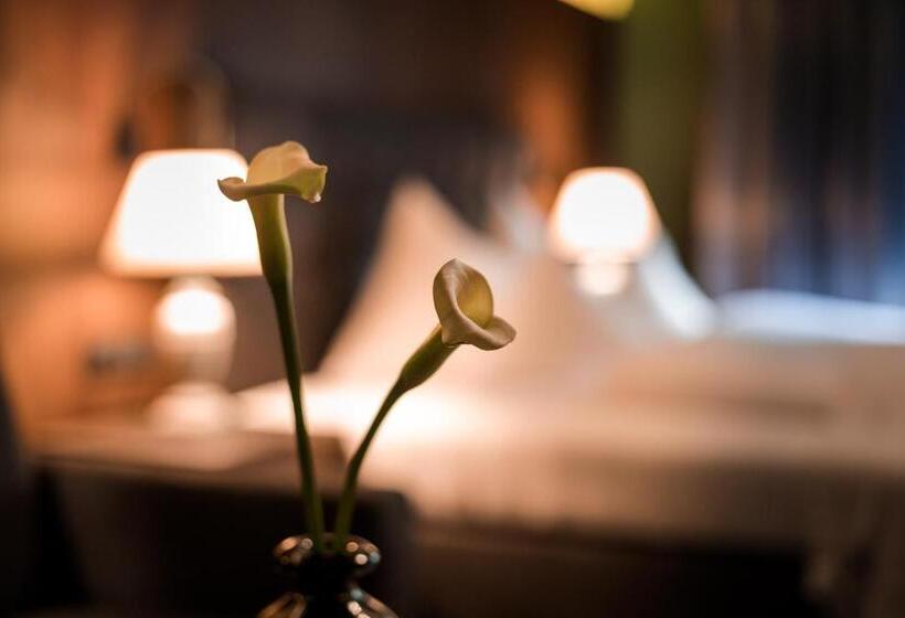 Номер Superior с Балконом, Boutique Hotel Mandarfnerhof