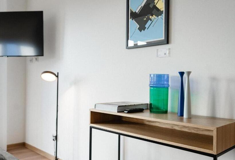 Студия Стандарт, The Place Herzogenaurach   Serviced Apartments