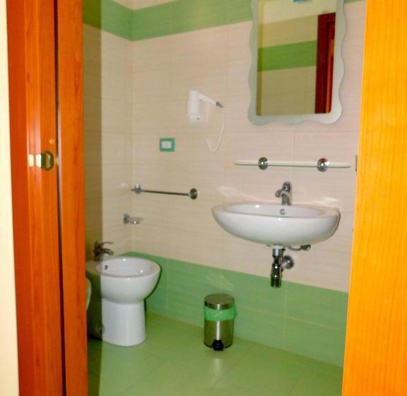 اتاق استاندارد سه نفره, Villa Marincanto Affittacamere