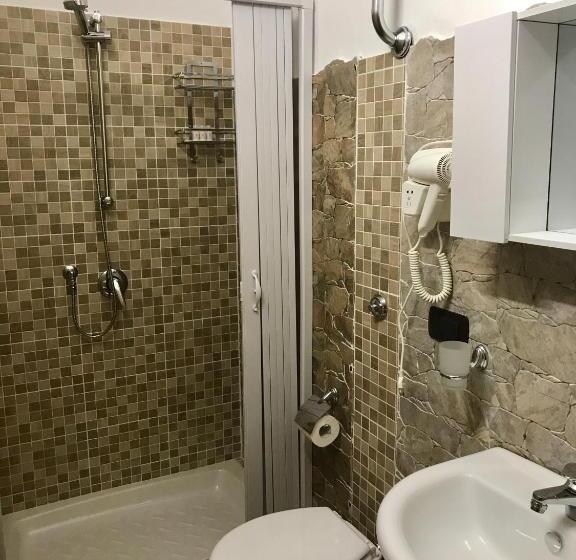 スタンダード４人部屋, B&b Villa San Valentino