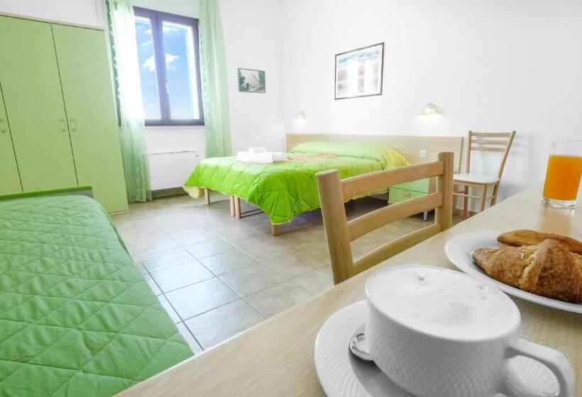 Трехместный Номер Deluxe, Casa Del Sole Relax Room