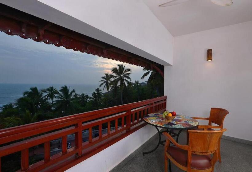 Номер Deluxe Вид на Море с Балконом, Getaway Beach Resort Kovalam