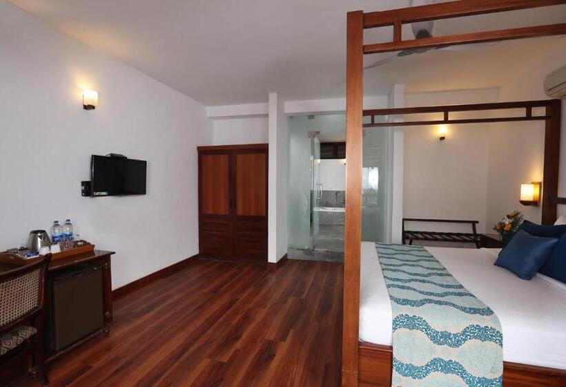 Люкс Вид на Море, Getaway Beach Resort Kovalam