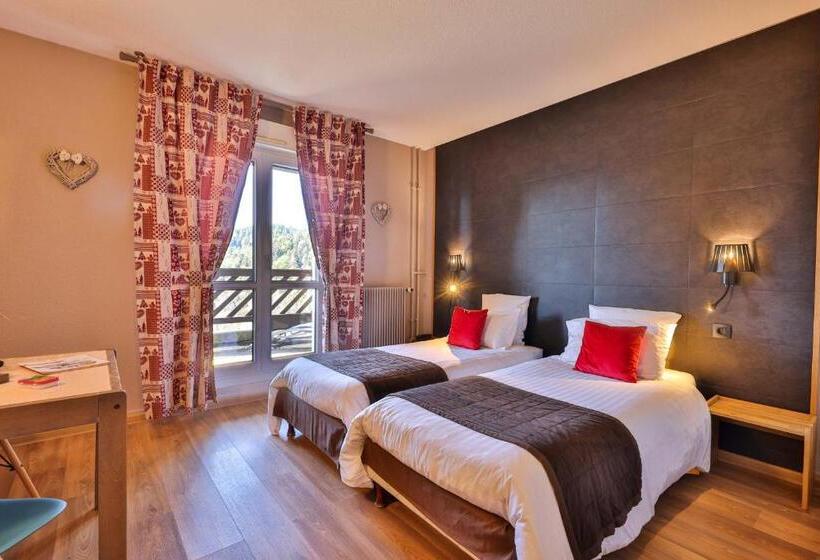Номер Стандарт с Балконом, Hôtel Panorama