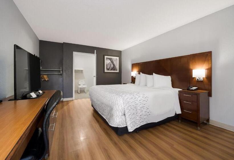 Standardzimmer King-Size Bett (behindertengerecht), Econo Lodge