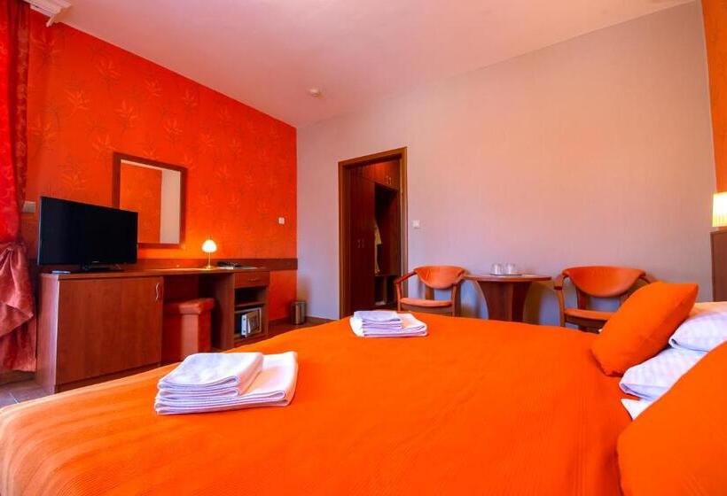 Номер Стандарт, Spa & Wellness Hotel Orchidea