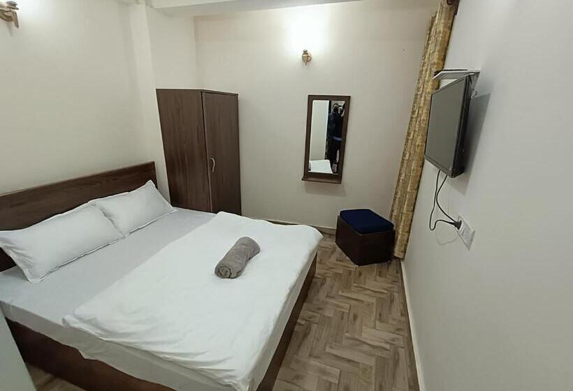 标准间, Snow Drop Guest House
