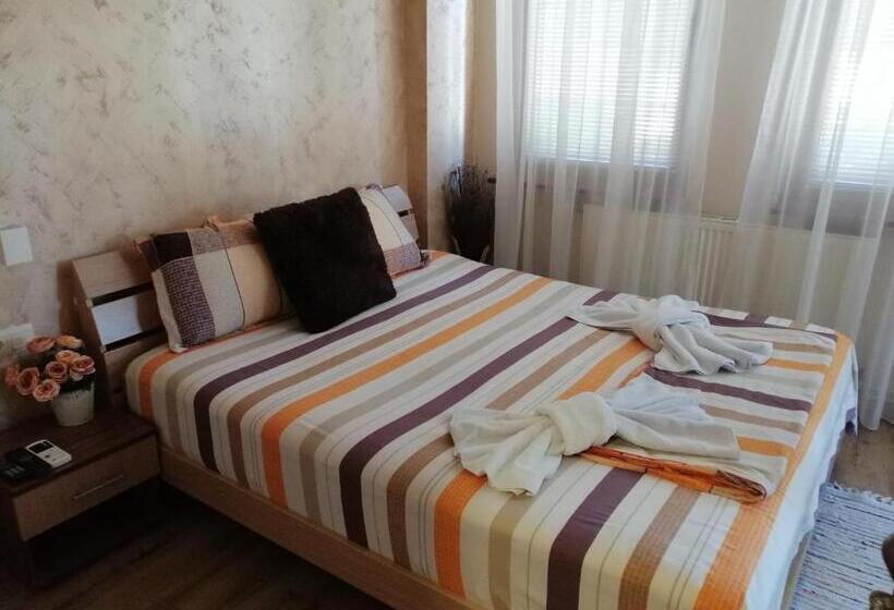 패밀리 룸, Guest House Juja