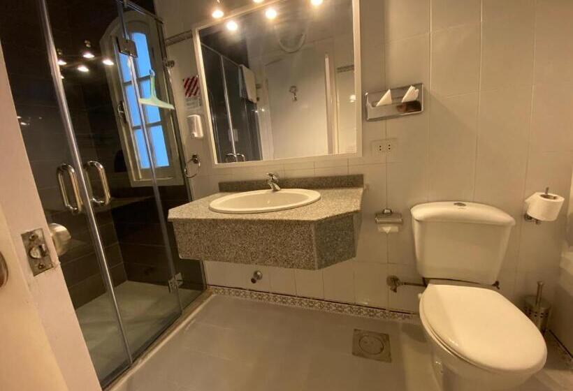 سوییت جونیور با چشم‌انداز استخر, Sanafir Hotel   El Pacha Suites Sharm   Adults Only