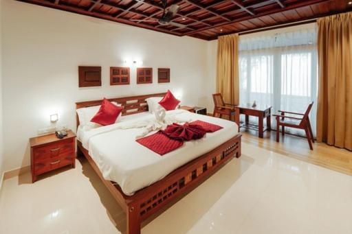 Семейный Номер, Cherai Beach View Heritage