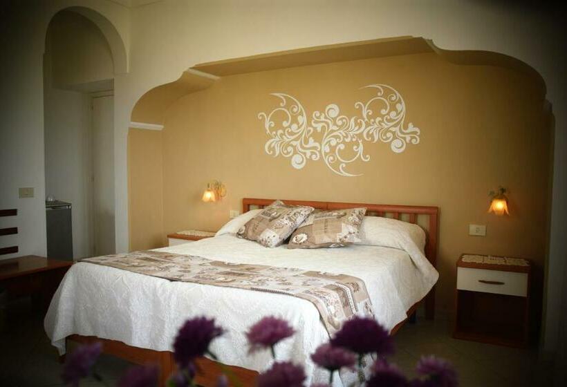Номер Deluxe Вид на Море, Villa Damecuta B&b