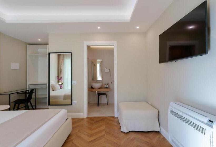 Quarto Superior, Télos Rooms