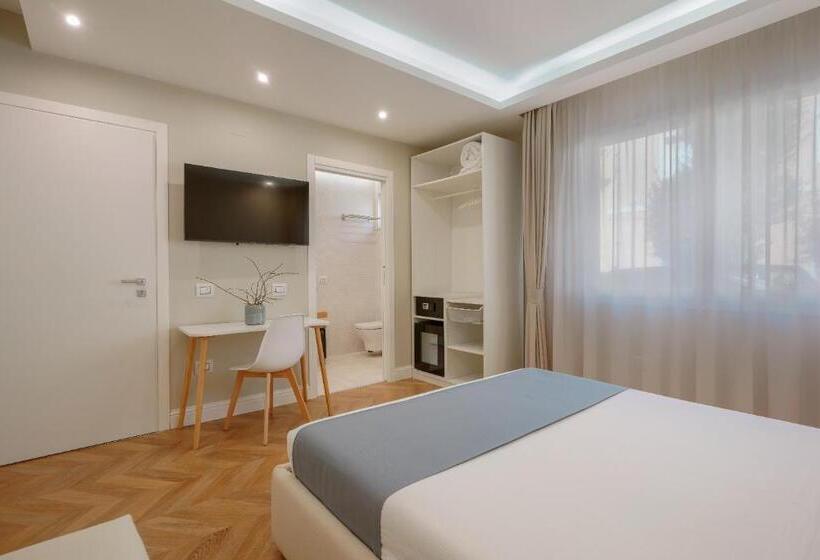 Quarto Estandar, Télos Rooms