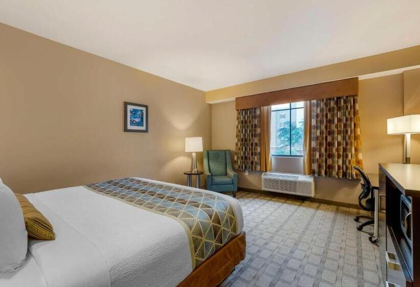 キングサイズベッドのデラックスルーム, Best Western Plus Miami Executive Airport Hotel And Suites