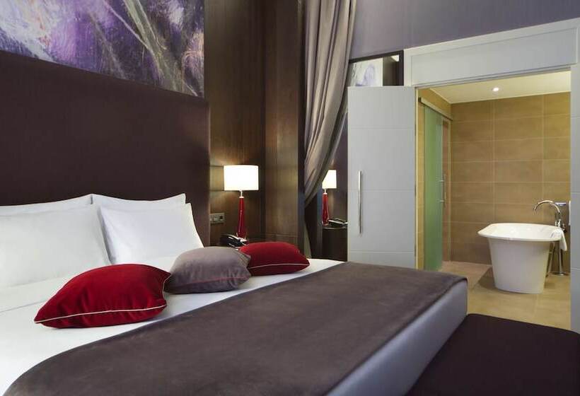 Номер Executive, Doubletree By Hilton Hotel Moscow   Marina