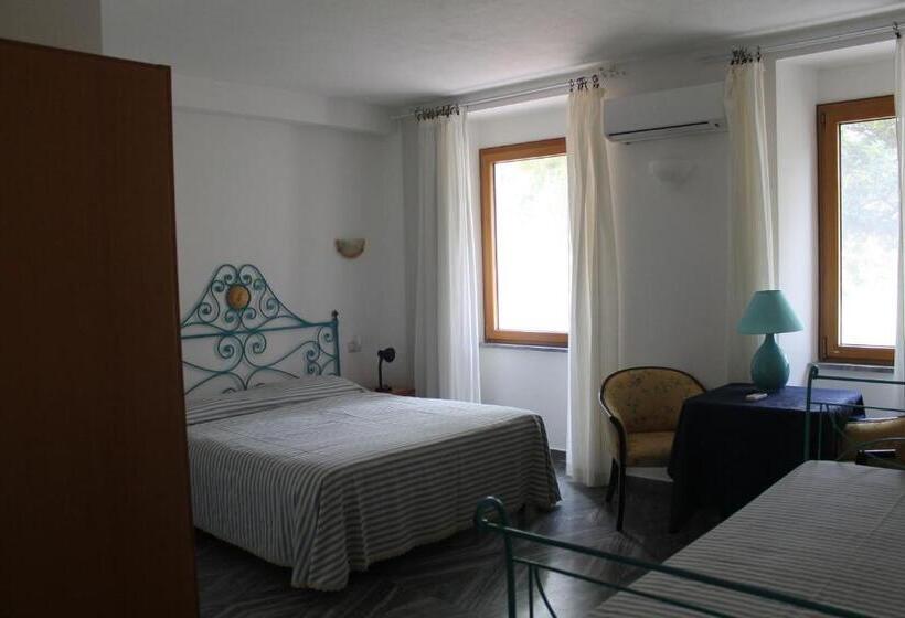 Четырехместный Номер Economy, Villa Campana