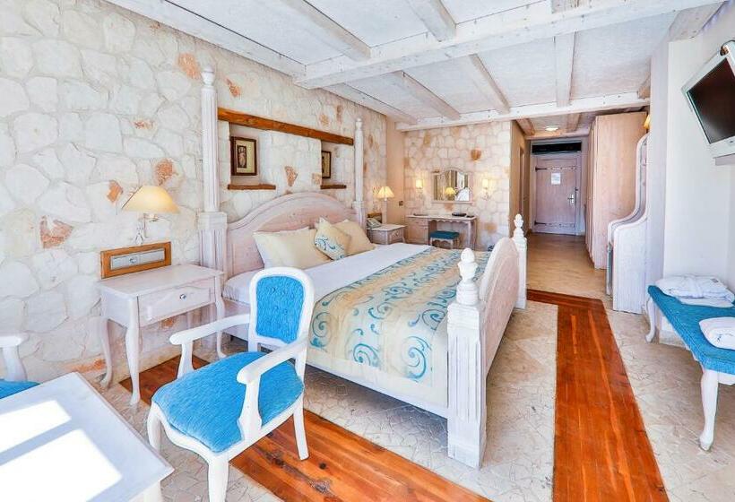 Номер Deluxe с Балконом, Kalkan Likya Residence Hotel & Spa