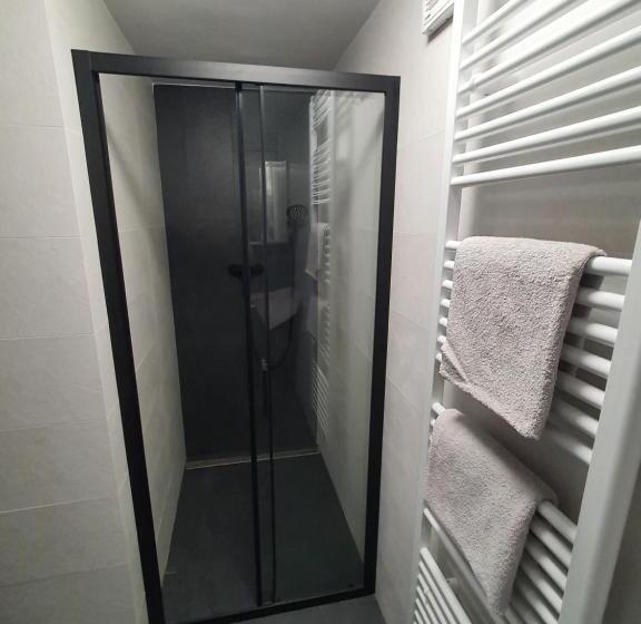 스위트, Apartmány černý Kohout