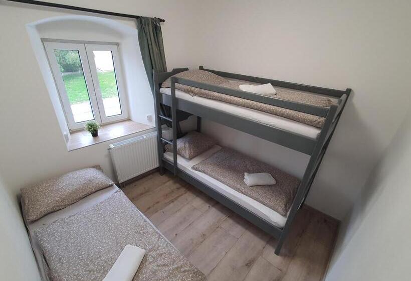 套房, Apartmány černý Kohout