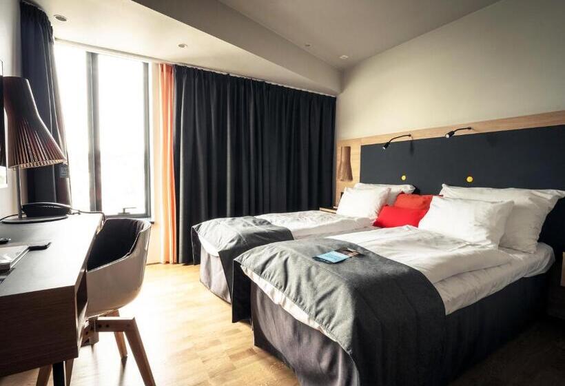Номер Стандарт, Clarion Hotel The Edge