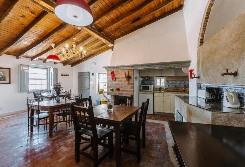 Habitació Triple Estàndard, Casa António Moreira