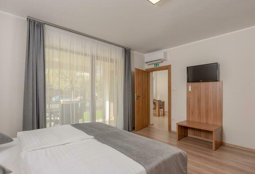 Апартаменты 2 Спальни, Hídfő Apartman Nyugalom Szigetei