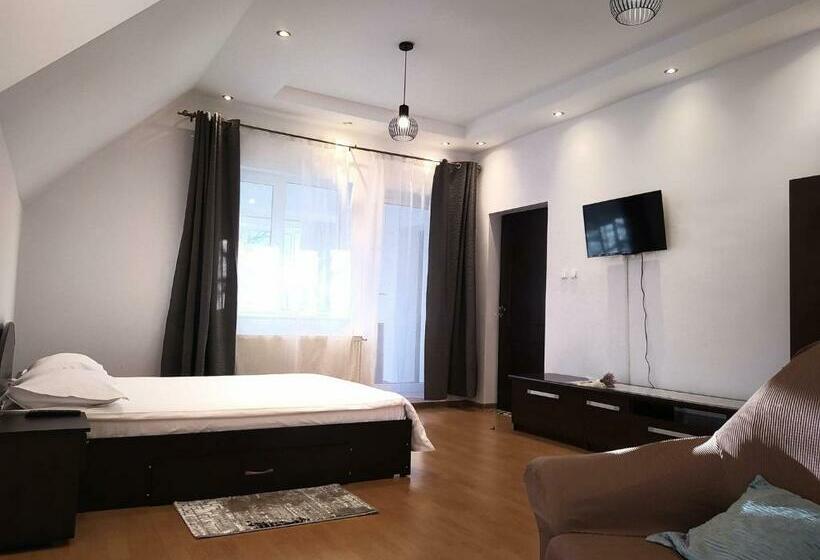 Quarto Estandar com Sacada, Hillside
