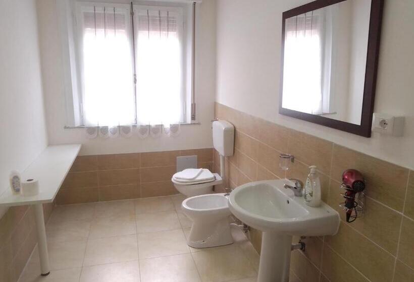 اتاق لوکس, Magna Grecia B&b