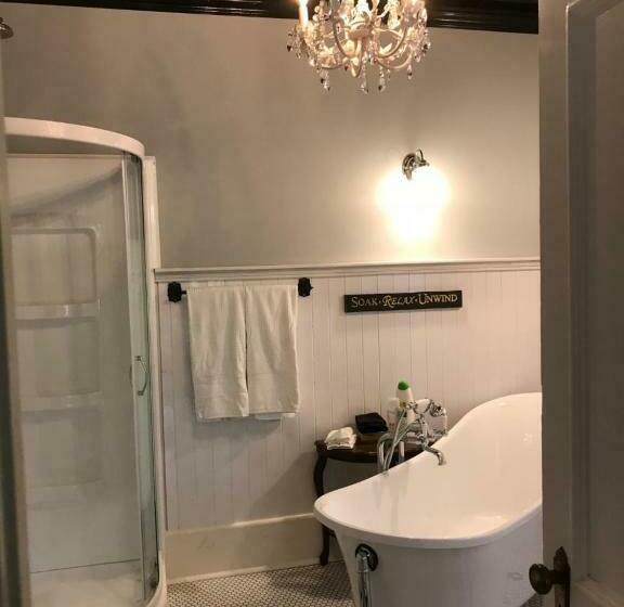 标准间, Lionheart Guest House