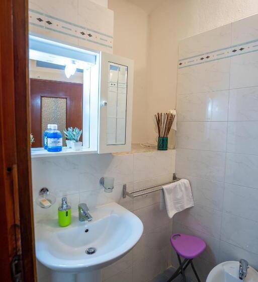 اتاق استاندارد, Lory S Suite