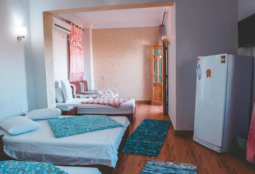 חדר סטנדרט לשלושה, Gina Motel Dahab