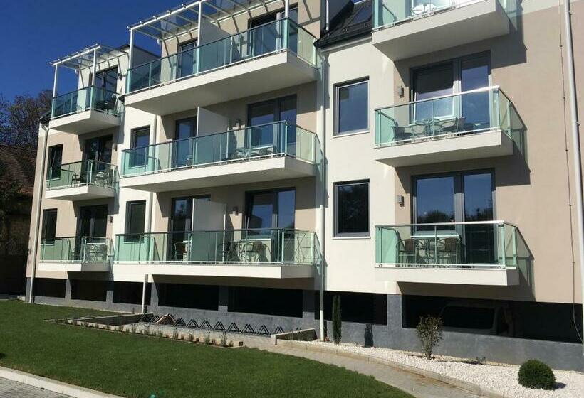 Апартаменты 1 Спальня, Orion Apartman