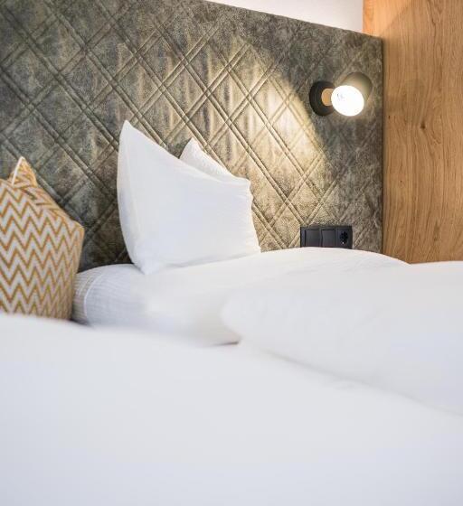 Номер Стандарт, Gasthof Albergo Dolomiten