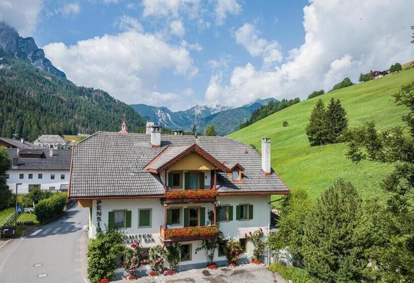 Семейный Номер Вид на Горы, Gasthof Albergo Dolomiten