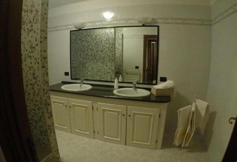 Номер Стандарт Трехместный, B&b Bassu