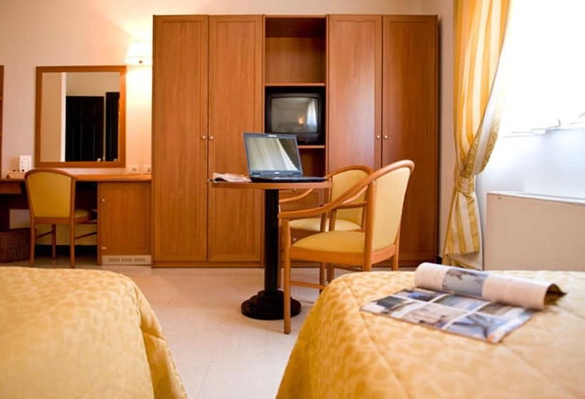 Номер Стандарт Трехместный, Residence Federiciano