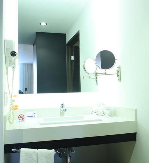 سوییت, Holiday Inn Express & Suites Puebla Angelopolis, An Ihg
