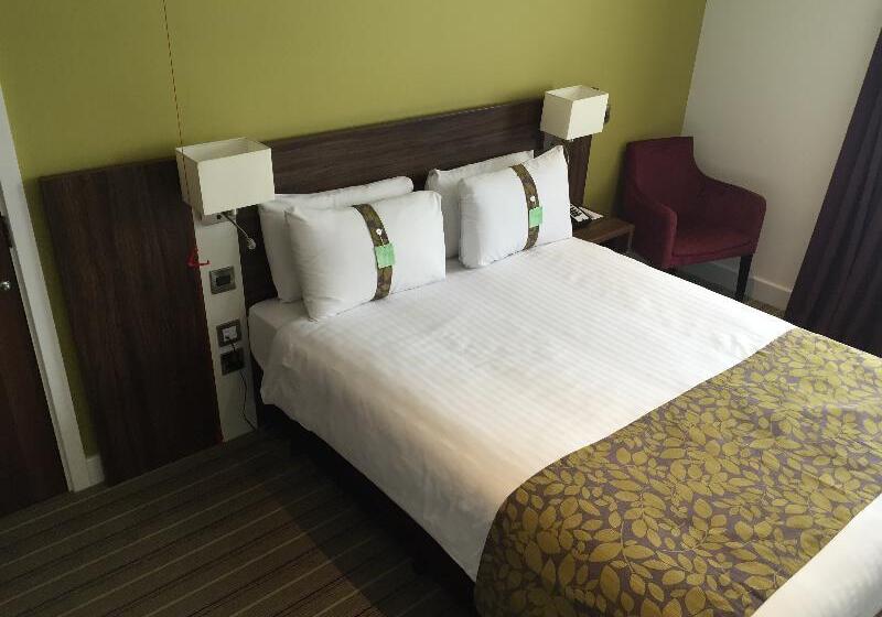 장애인을 위한 스탠다드 룸, Holiday Inn Huntingdon Racecourse, An Ihg