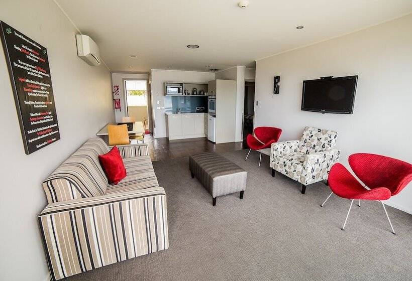 Апартаменты Deluxe 2 Спальни, Te Anau Lakeview Holiday Park & Motels