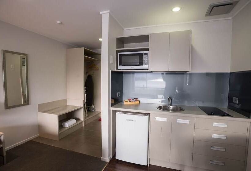 Студия Deluxe, Te Anau Lakeview Holiday Park & Motels
