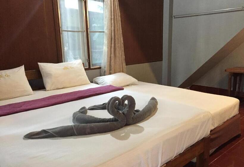 스탠다드 룸 가든 전망, Big Fish Resort Koh Tao