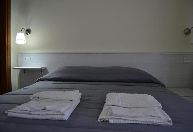 اتاق استاندارد, Guesthouse Holiday Formia Beach