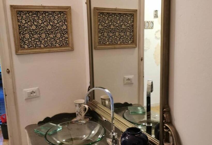 اتاق استاندارد, B&b Lamagia Di Corte Moronati