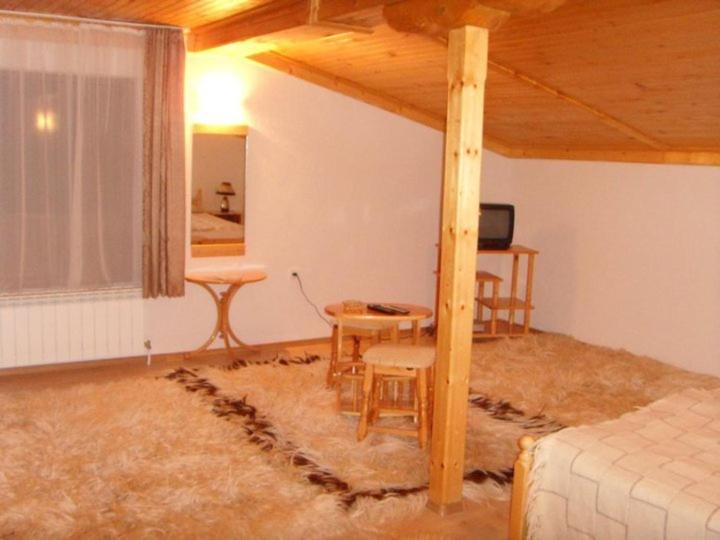 Люкс, Family Hotel Markony