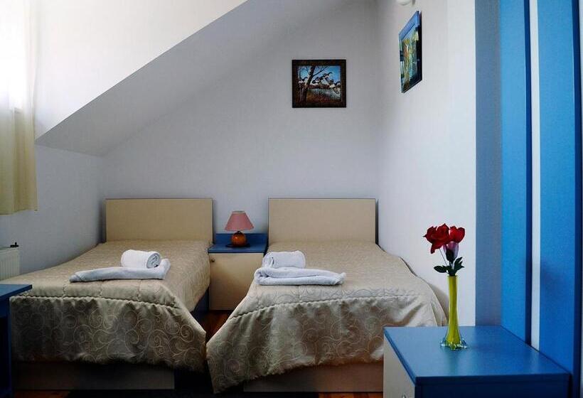 Апартаменты 1 Спальня, Family Hotel Miglena