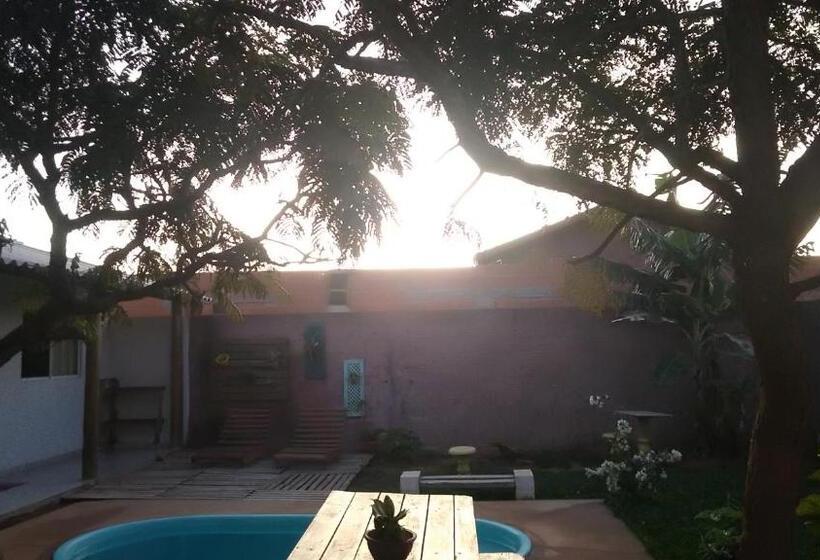 کلبه ییلاقی, Pousada Canto Das Estrelas