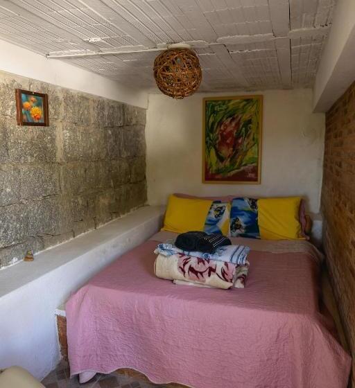 Номер Basic, Hostel Yellow House Mg