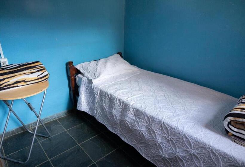 Номер Стандарт, Hostel Yellow House Mg